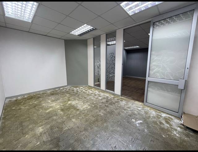 209M² OFFICE TO LET IN ROSEBANK